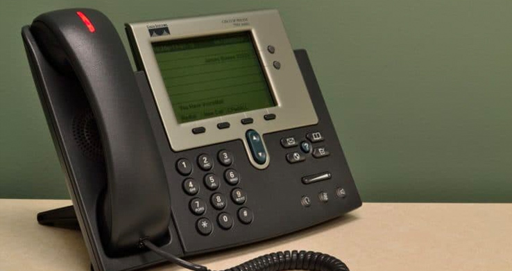 Free Your Biz: 6 Reasons to Ditch Your Analogue Phone Line